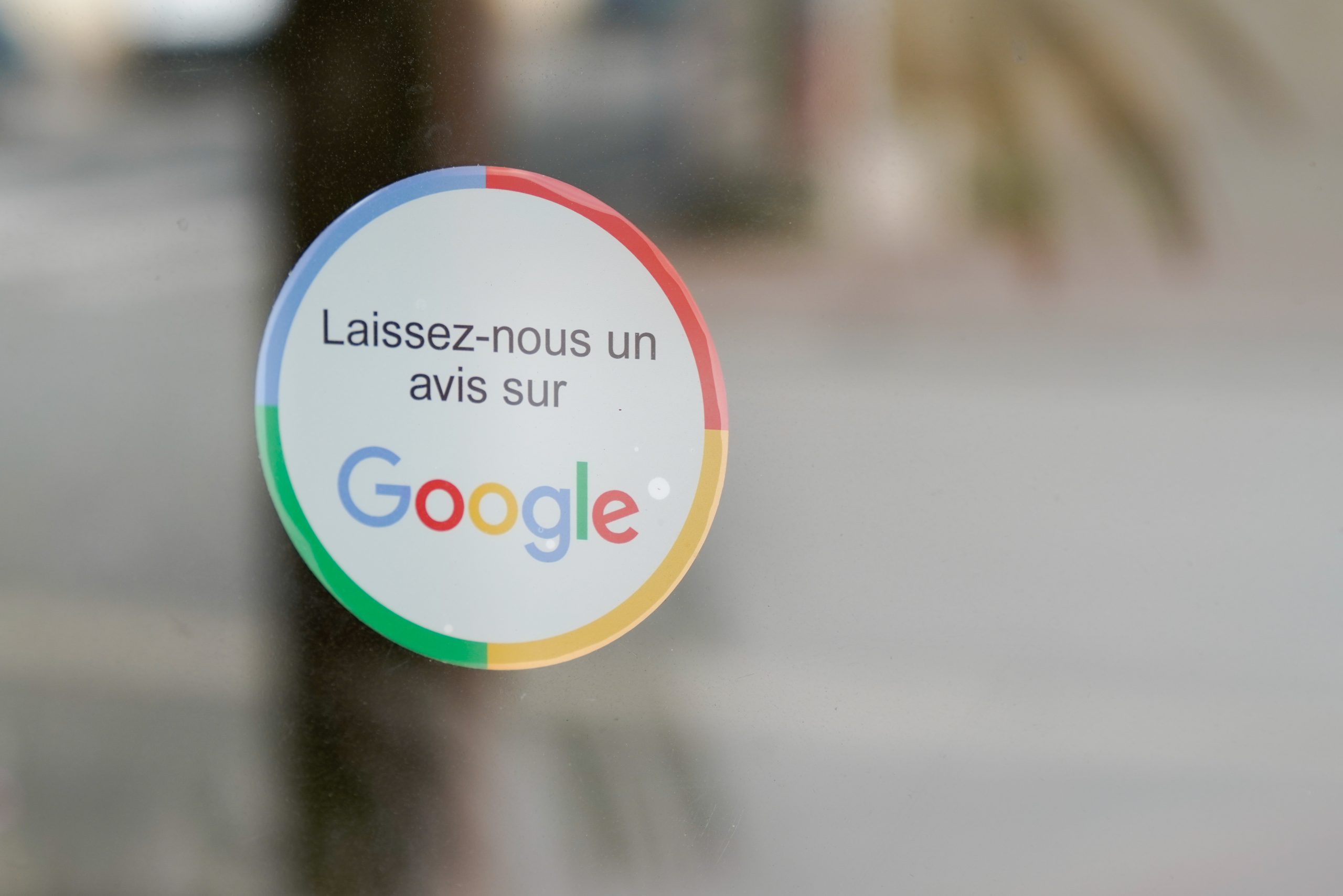 L'importance des avis Google pour renforcer votre référencement local